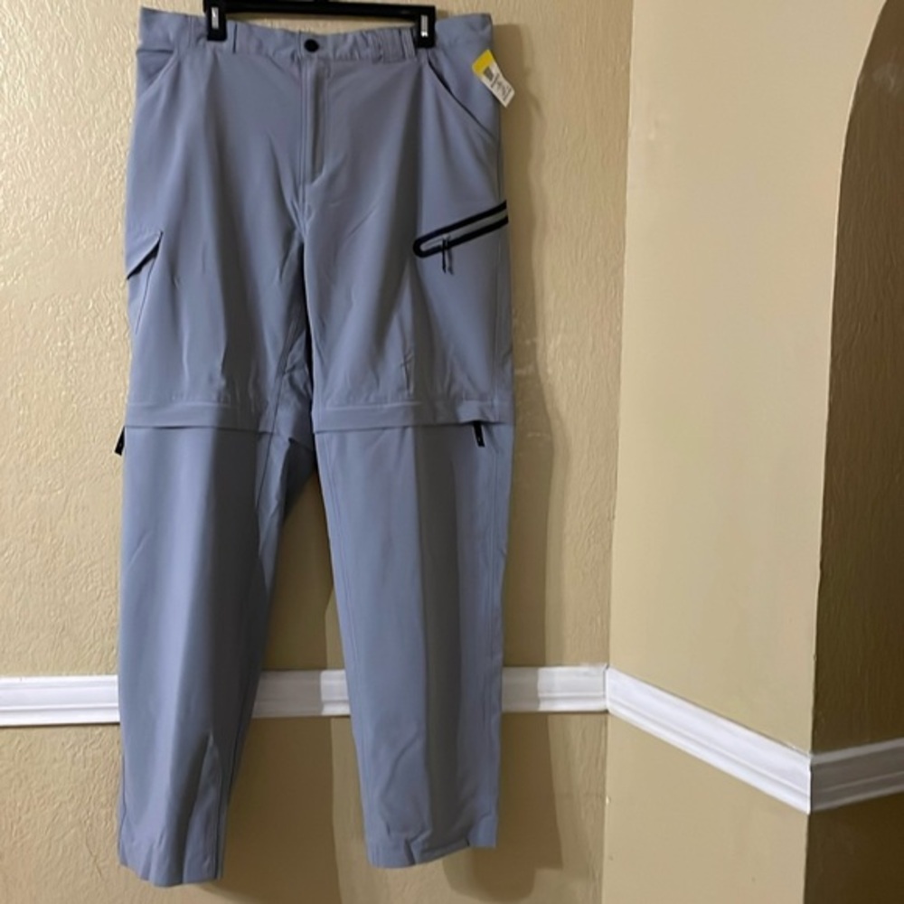 Magellan Sz XL Mens breakaway cargo pants/shorts for Fishing Outdoors